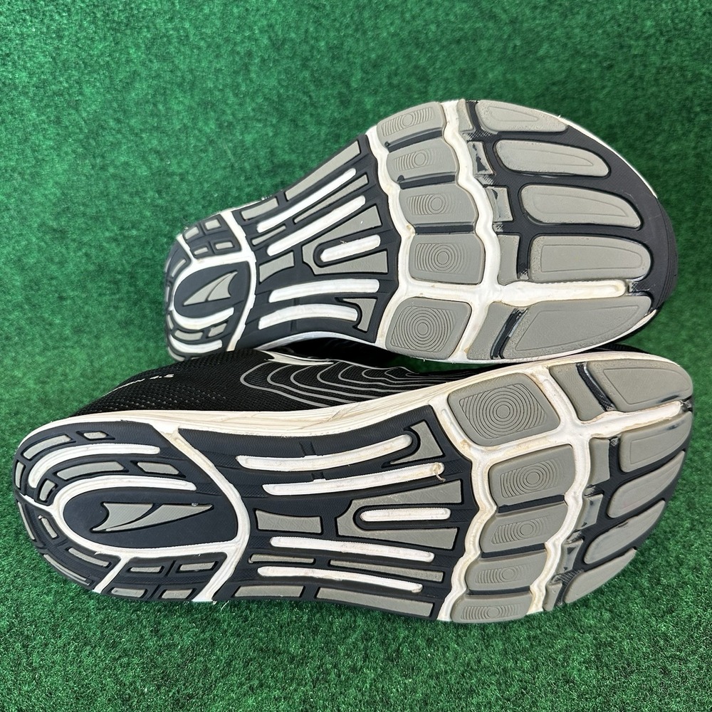 Women's Size 9.5 Altra Intuition 4.5 Sneakers Black AFW1835F-0 Shoes‎ Zero Drop - Picture 7 of 9